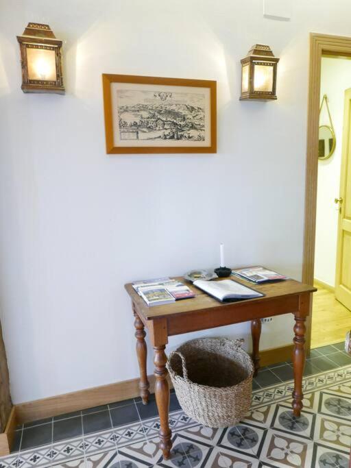 카스트로우르디알레스 Sea Views In The Heart Of The Old Town 아파트 외부 사진