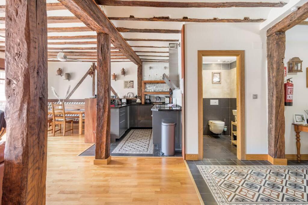 카스트로우르디알레스 Sea Views In The Heart Of The Old Town 아파트 외부 사진