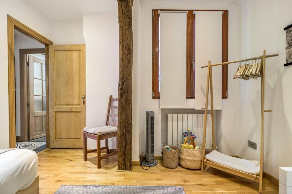 카스트로우르디알레스 Sea Views In The Heart Of The Old Town 아파트 외부 사진